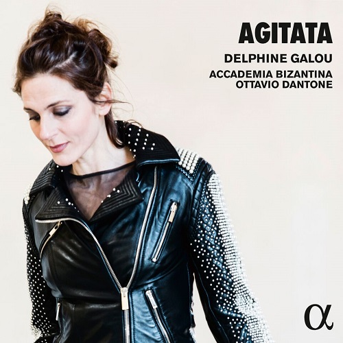 Alpha371_Agitata_DelphineGalou